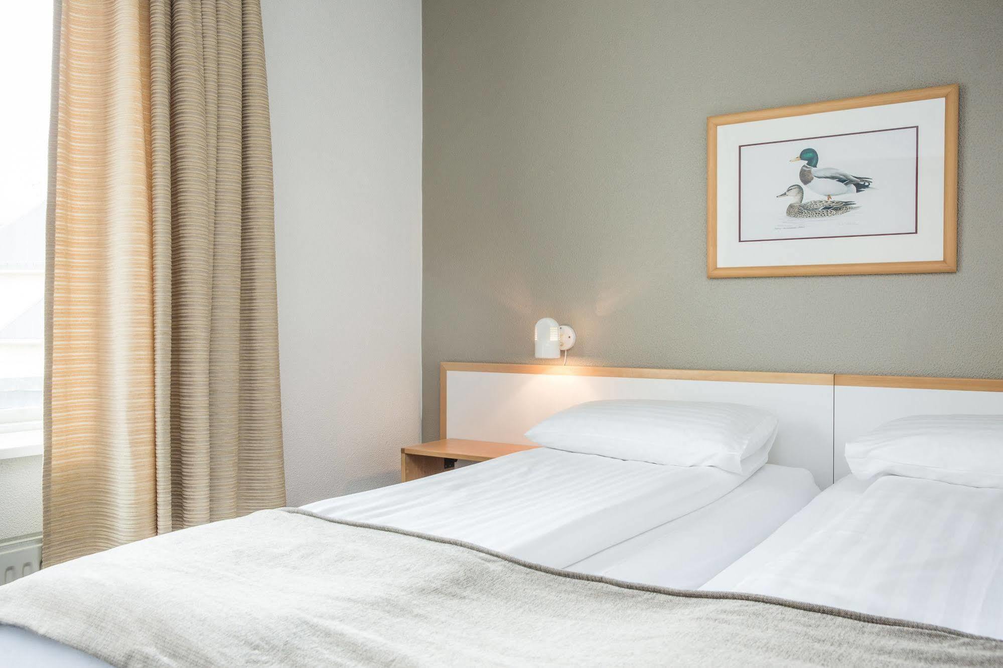 Hotel Nordurland By Keahotels Akureyri Exteriör bild
